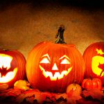 14033066_web1_med_jack-o-lanterns-3735386_1920